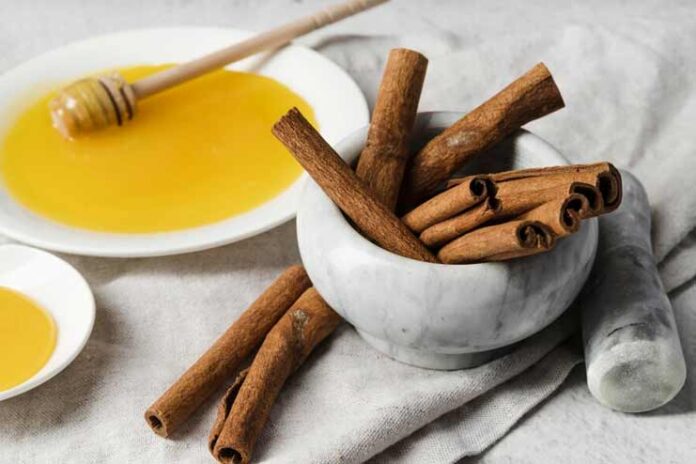 22-Extraordinary-Benefits-of-Honey-And-Cinnamon