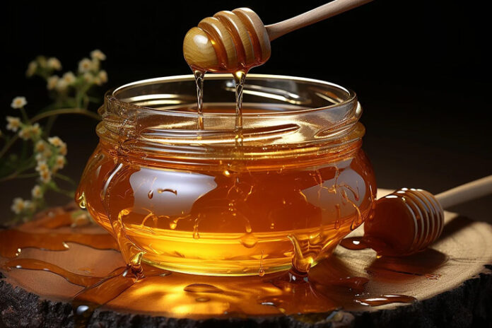 Honey-for-Glowing-Skin