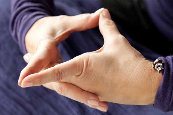 How To Treat A Jammed Finger Everything You Need To Know