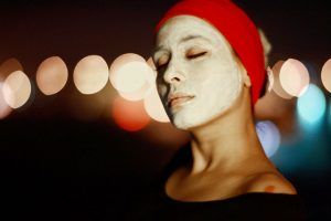 15 Best Ayurvedic Treatment For Glowing Skin – Get The Glow On!