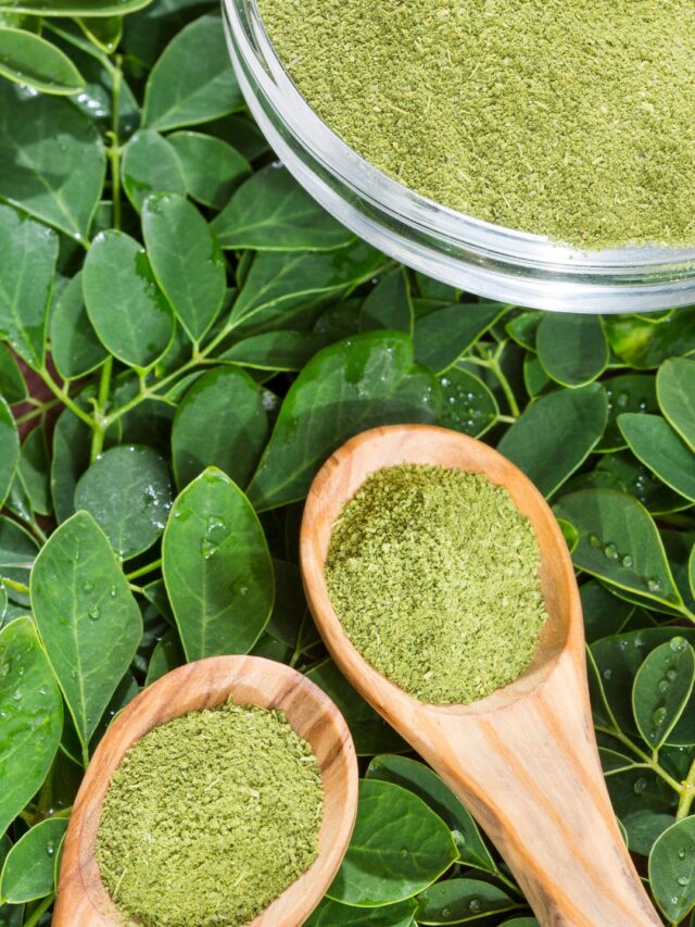 Unlock the Power of Moringa Powder!